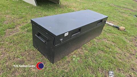 Van vault