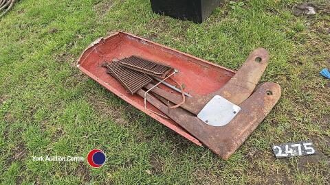 Bonnet parts for Grey Ferguson