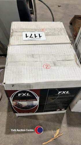 12 x red primer