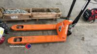 Doosan pallet pump truck, w/o