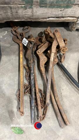 Chain binders