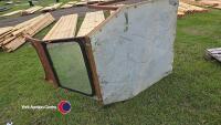 MF 135 can roof windscreen - 3