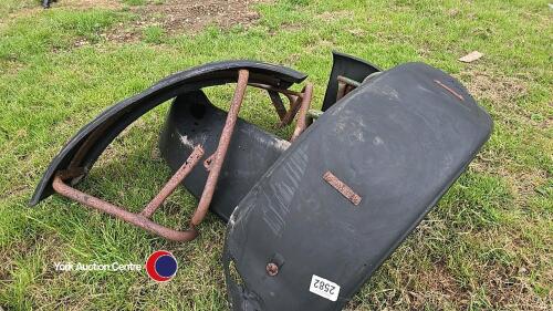 2 x pair of tractor front mudguards