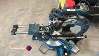 Large sliding mitre saw - 2