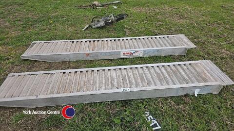 2024 aluminium ramp 7143, good condition