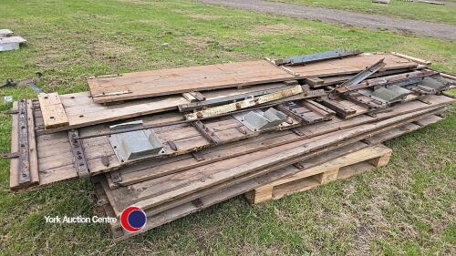 2 x wooden grain sides for tipping trailer, gc
