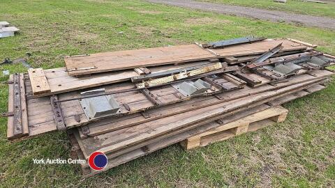 2 x wooden grain sides for tipping trailer, gc