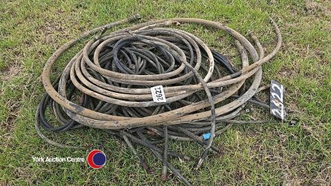 Quantity of hydraulic piping