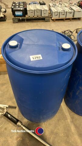 Clean 205L blue drums