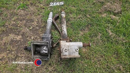 2 Major steering boxes