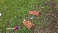 2 x Massey Ferguson deep weights - 3