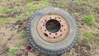 2 x artic wheels and tyres - 4