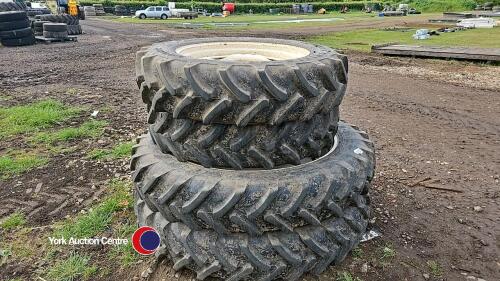 320/85R32 and 300/95R46 row crop wheels to fit New Holland T7.225