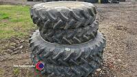 320/85R32 and 300/95R46 row crop wheels to fit New Holland T7.225 - 4