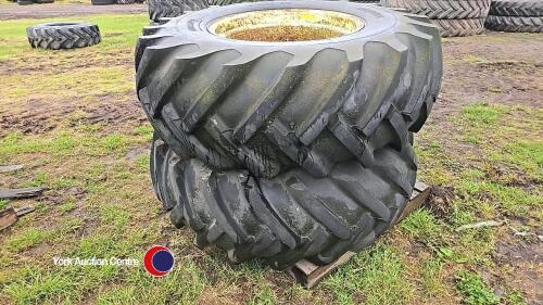 2 x tyres and rims, 8 stud, 18.4/15-26