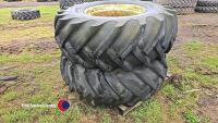 2 x tyres and rims, 8 stud, 18.4/15-26