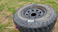 5 x 4x4 pickup wheels and tyres, 1 new, Hilux, Ranger etc 6 stud - 2