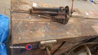 Pine carpenters bench - 3