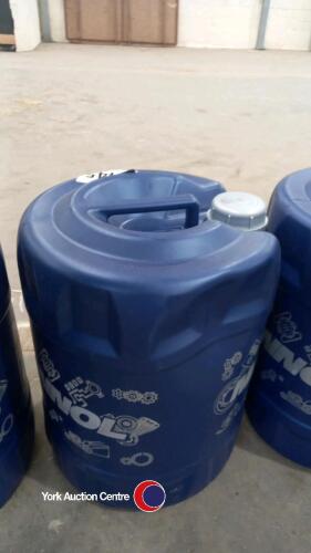 Sealed drum hydraulic oil