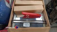 Unused table top tile cutting saw