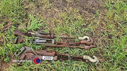 4 x Stocks Dual Wheel Clamps