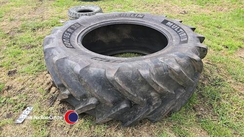Michelin MULTIBIB 600/65 R38 tyre, needs repair