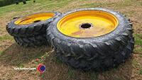 4 row crop wheels 300/95 R46 (12.4R46) from self propelled sprayer - 4