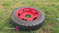 Tractor wheel