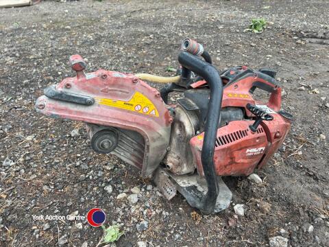 Hilti DSH600 stone saw