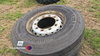 2 x 385 x 65 x 22.5 wheels and tyres - 2