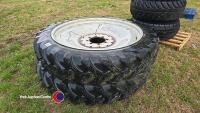 Pair of row crop wheels, 270x95 R44 - 4