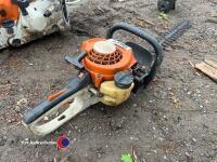 Stihl HS45 hedge cutter - 3