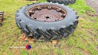 Fordson Major Wheel 12.4/11 x 36 - 4