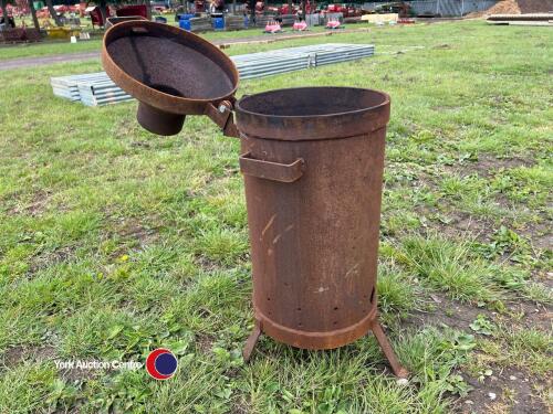 Garden incinerator