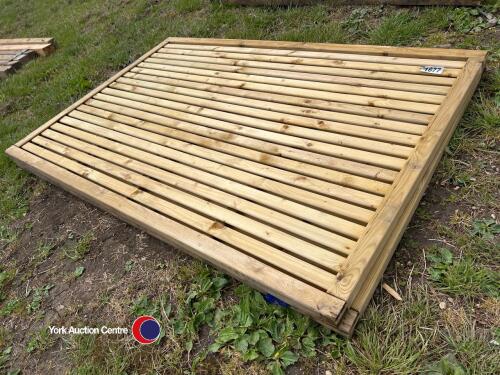 2 x new garden fence panels 1.2m x 1.8m