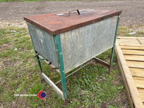 Electric soil purifier