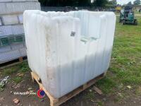 Box of assorted strawberry punnets without handles - 2