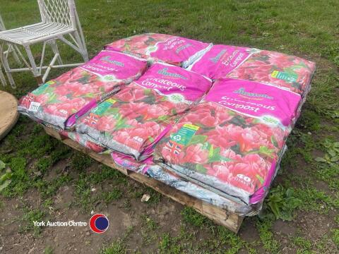 Pallet of 10 x compost bags