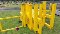 Quantity of steel barriers