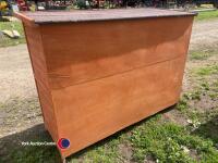 Large two storey rabbit hutch hardly used - 3