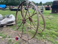 2 x cast wheels - 2