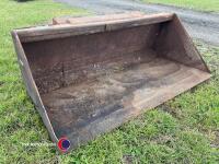 Skidsteer 5ft 6in loader bucket - 2
