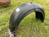 4 x plastic trailer mudguards, new - 3