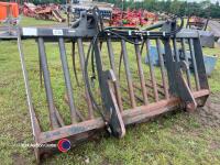 Cherry products muck grab, Kramer brackets - 3
