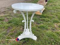 Garden table - 3