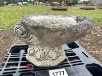Bird bath