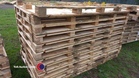 20 x large pallets ideal for cladding or splitting sheds livestock barrier