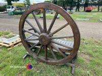 Cartwheel wooden bench - 3