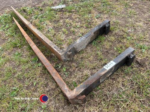 Set of pallet tines