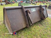 Loadall bucket c/w Scorpion brackets - 3